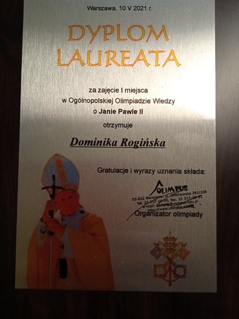dominika dyplom